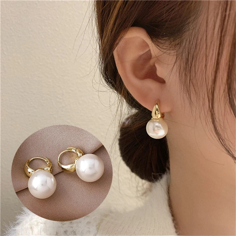 Huitan Fashion Round Beige/Pink Imitation Pearl Earrings for Women Simple Stylish Design Temperament Lady's Earrings New Jewelry