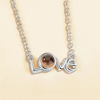 Valentine's Day Gift Photo Projection Necklace Simple Heart Shaped Projection Necklace Birthday Lover Family Memory Gift